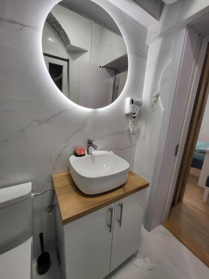 Harmony Suites Sajmiste Екстериор снимка