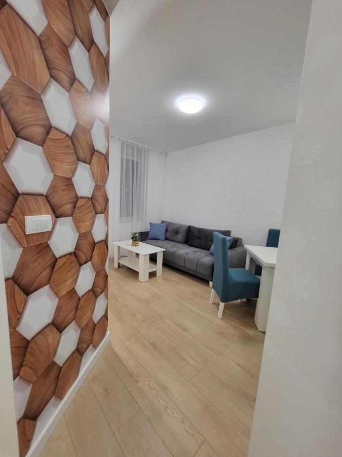 Harmony Suites Sajmiste Екстериор снимка