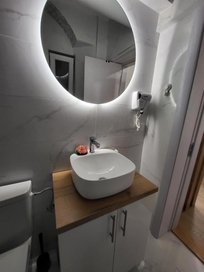 Harmony Suites Sajmiste Екстериор снимка
